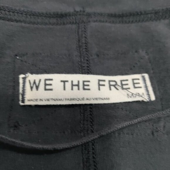 NWT We The Free Black Oversized Distressed Sundance Tee Free People Women's M - Picture 5 of 12